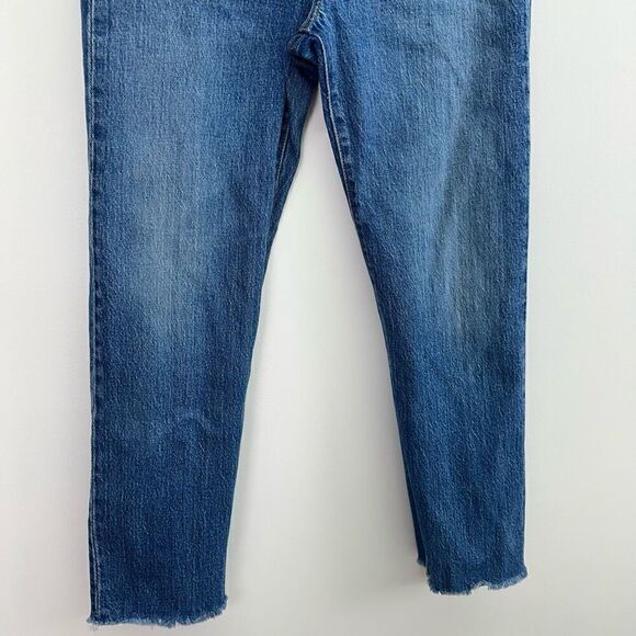 Levi’s Premium Women’s Wedgie Straight (Love Triangle) Wedgie Droit - Picture 6 of 14